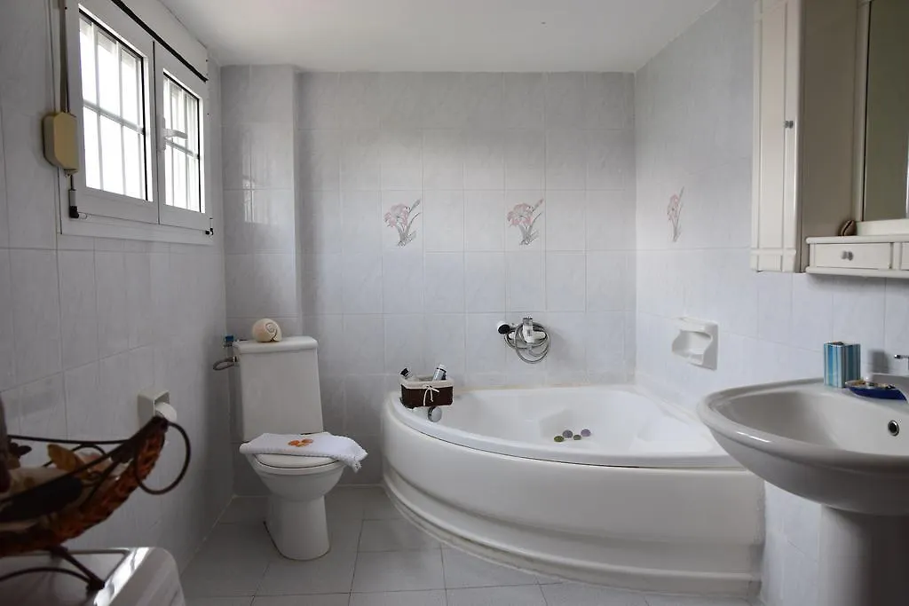 Villa Evi Amoliani Semesterbostad